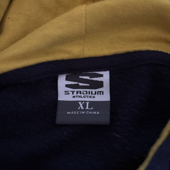 MICHIGAN WOLVERINES Tackle Twill Embroidered Hoodie Sweatshirt Men's XL - Picture 5 of 6